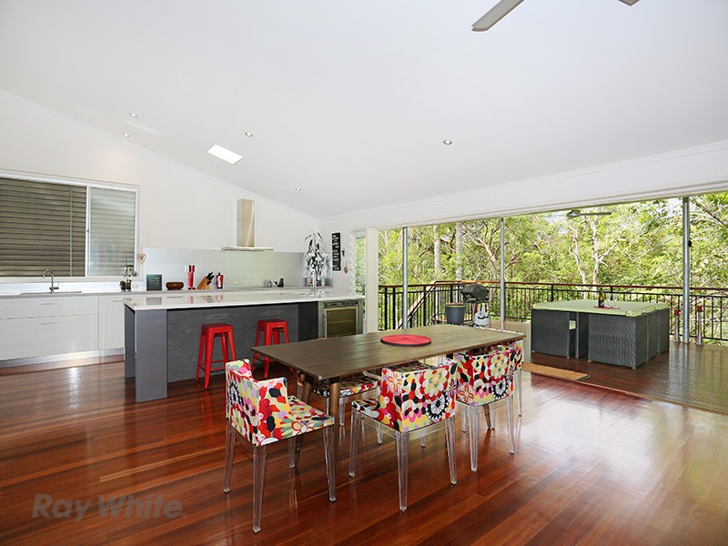 11 Mardale Street, Grange, QLD 4051