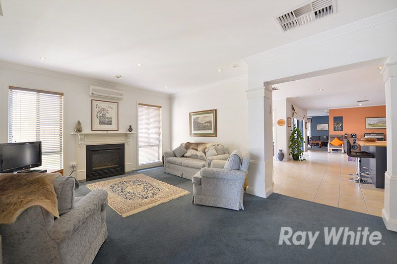5 Highgate Way, Rowville, VIC 3178