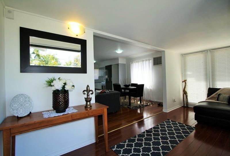 18 Amaroo Street, Archerfield, QLD 4108