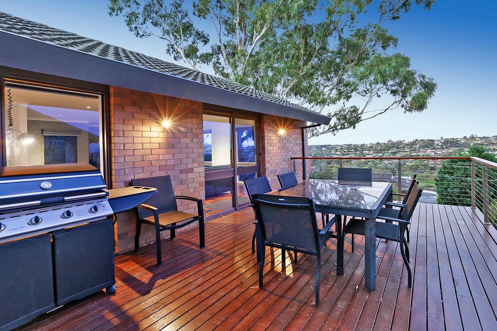 13 Challambra Crescent, Highton, VIC 3216