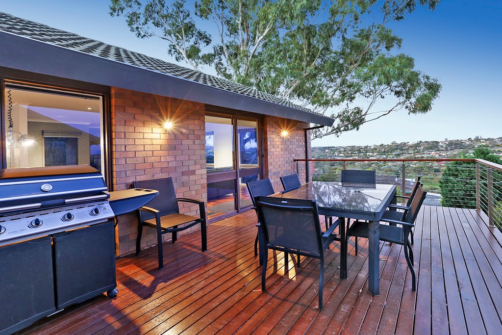 13 Challambra Crescent, Highton, VIC 3216