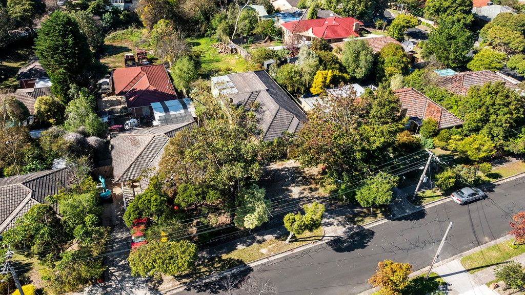 7 Crest Grove, Nunawading, VIC 3131