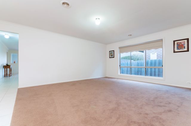 6 Ashton Street, Reservoir, VIC 3073
