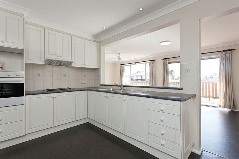 15 O'Connell Street, BARRACK HEIGHTS, NSW 2528