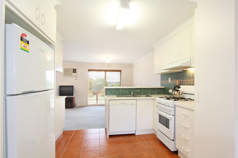 1/32 Carmichael Road, Oakleigh, VIC 3166