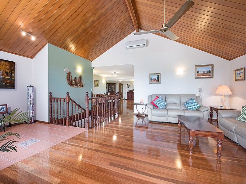 22 Mountain Ridge Crescent, BUDERIM, QLD 4556