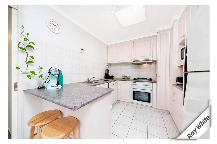 61 Evelyn Owen Crescent, Dunlop, ACT 2615