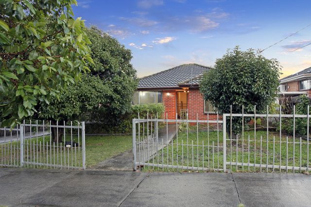 1A St Vigeons Road, Reservoir VIC 3073