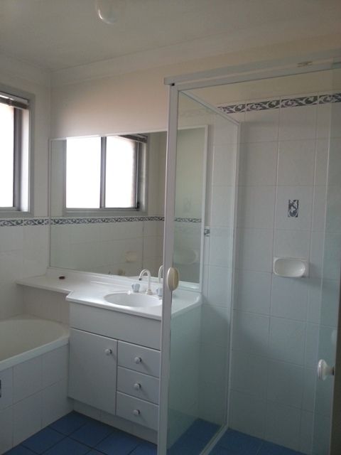 2 Waugh Close, BLUE HAVEN, NSW 2262