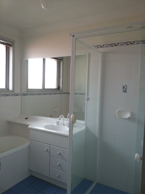 2 Waugh Close, BLUE HAVEN, NSW 2262