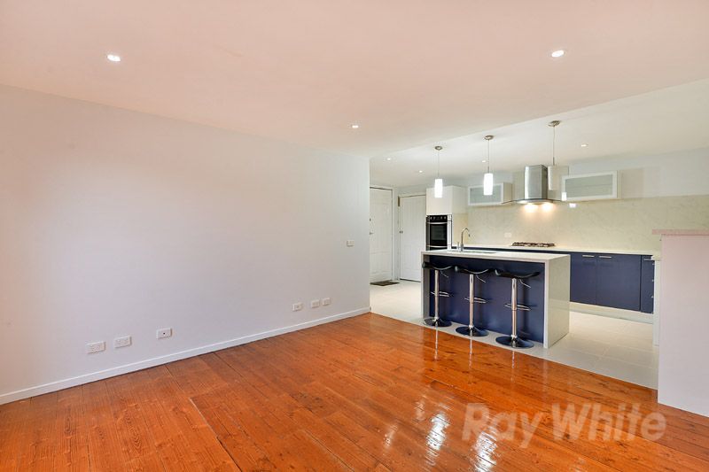 7 Grandview Crescent, UPPER FERNTREE GULLY, VIC 3156