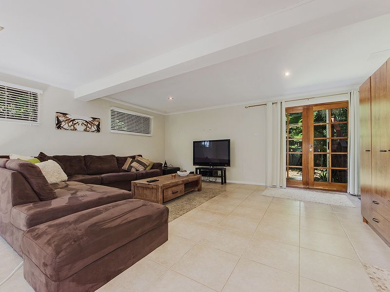 32 Cotlew Street, Southport, QLD 4215