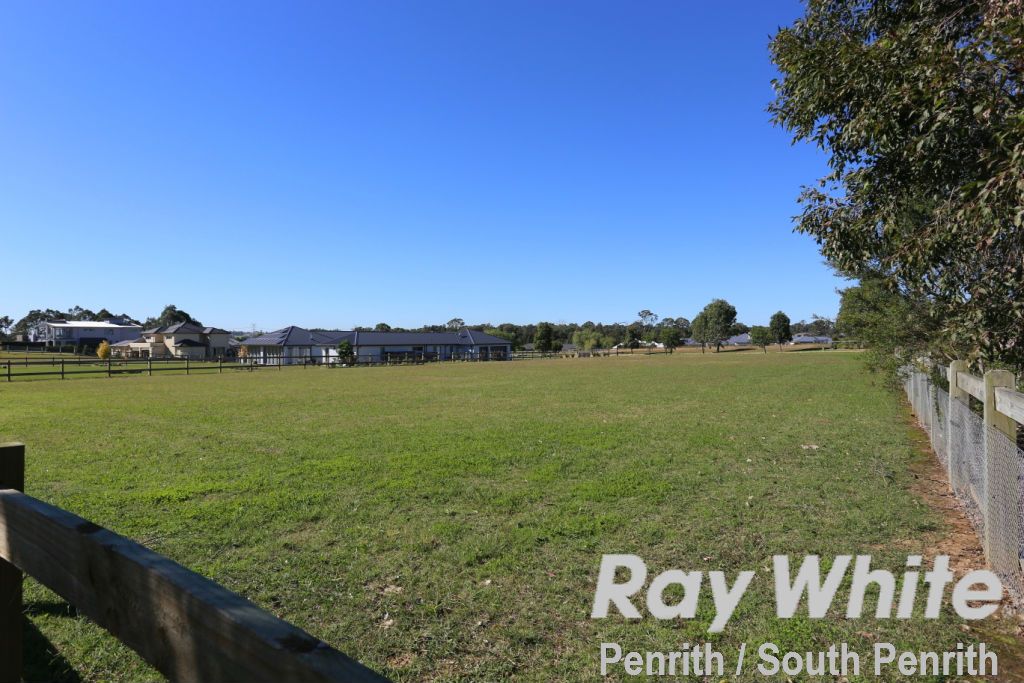 56 Portrush Crescent, Luddenham, NSW 2745