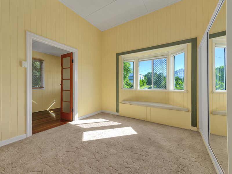 63 Grange Road, Grange, QLD 4051