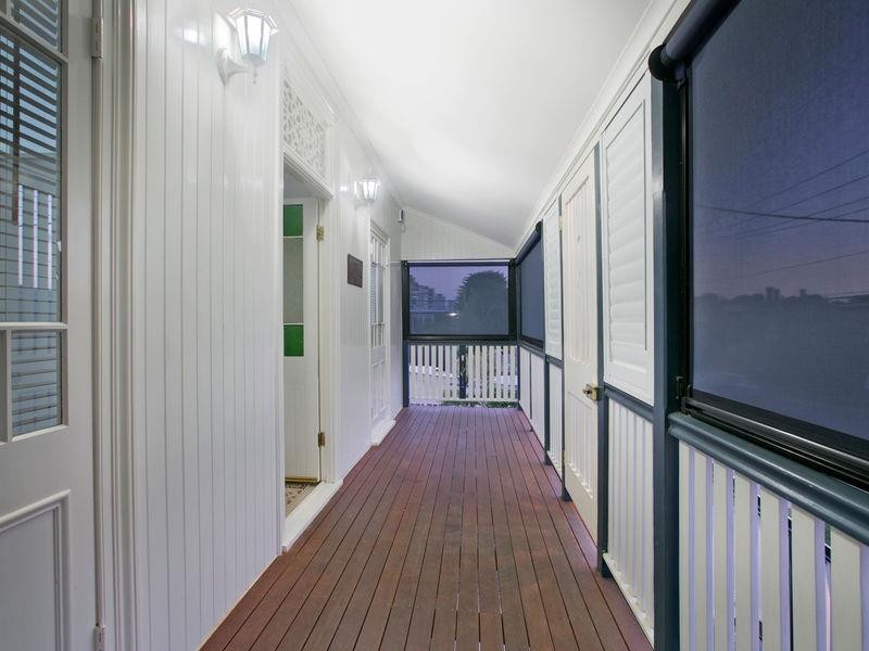 24 Hampton Street, East Brisbane, QLD 4169