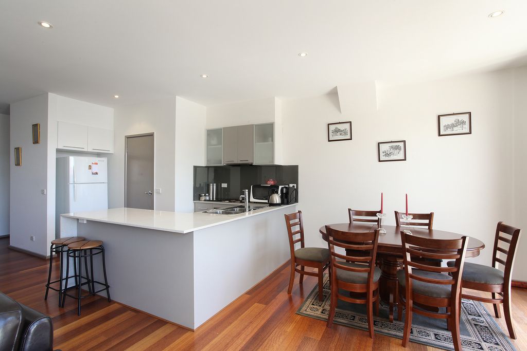 5/100 Poath Road, Hughesdale, VIC 3166