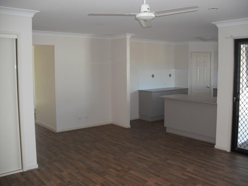 15 Harold Reinhardt Drive, Redbank Plains, QLD 4301