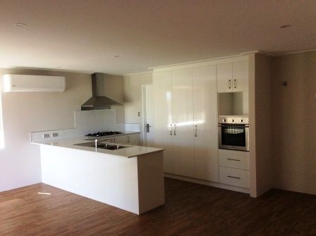 8 Lugger Outlook, Glenfield, WA 6532
