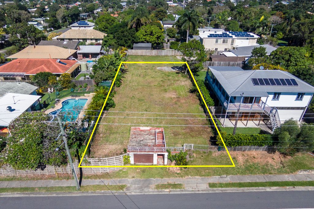 48 Central Street, Labrador, QLD 4215
