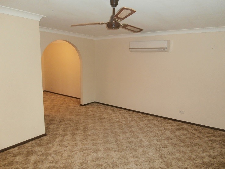2 Castle Glen, North Nowra, NSW 2541