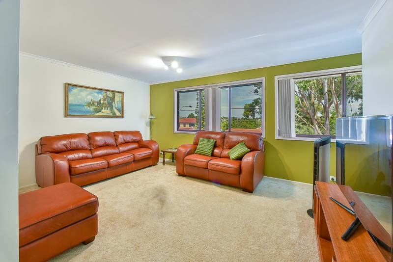 67 Georgiana Crescent, Ambarvale, NSW 2560