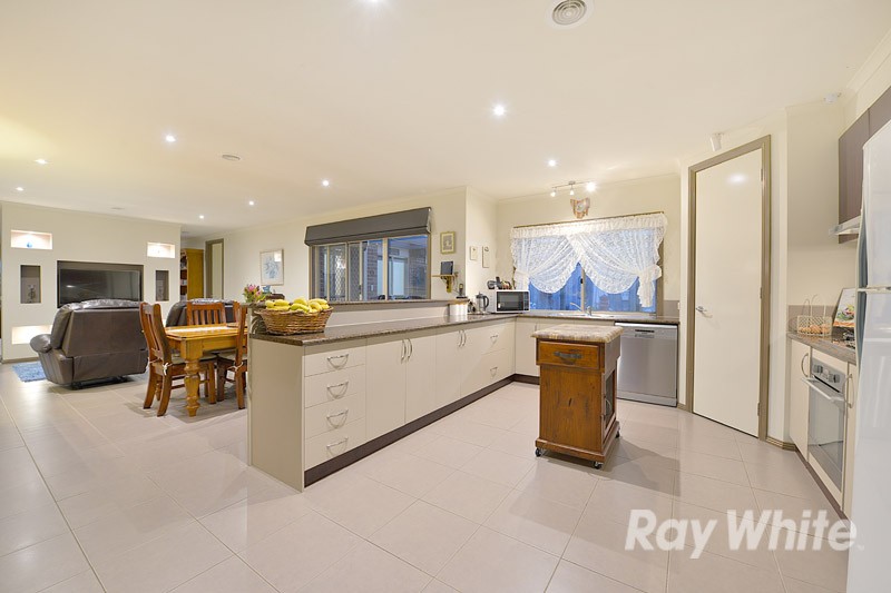 6 Railway Road, Ferntree Gully, VIC 3156