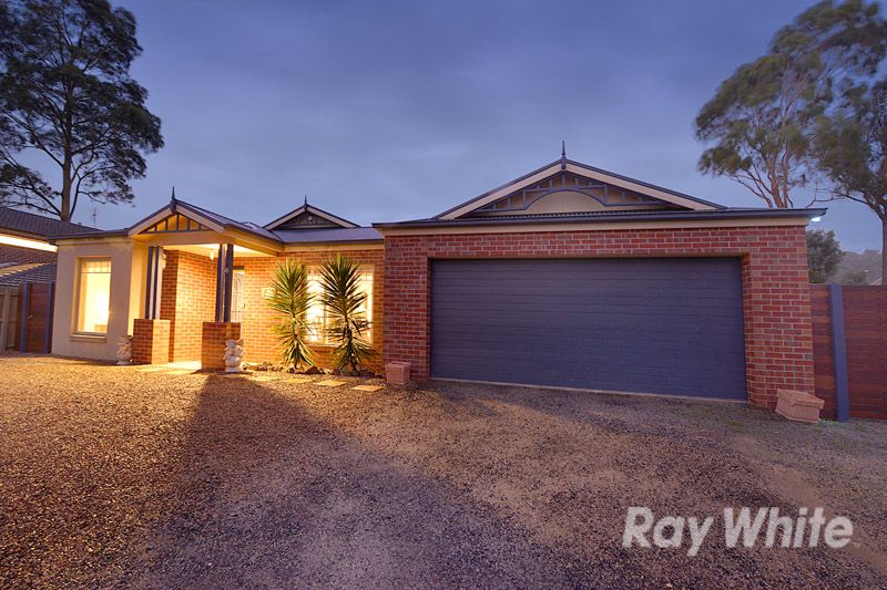6 Railway Road, Ferntree Gully VIC 3156