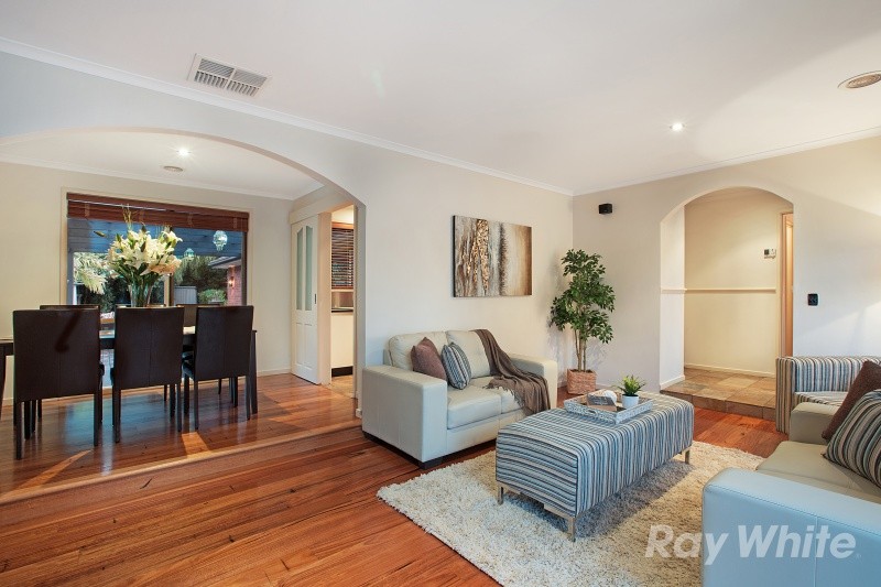 254 Windermere Drive, Ferntree Gully, VIC 3156