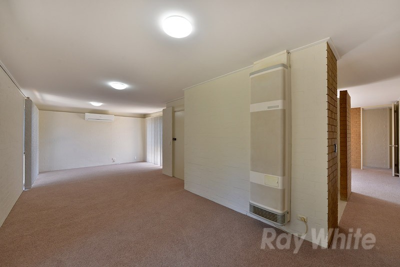 2 Huntingdon Avenue, BAYSWATER NORTH, VIC 3153