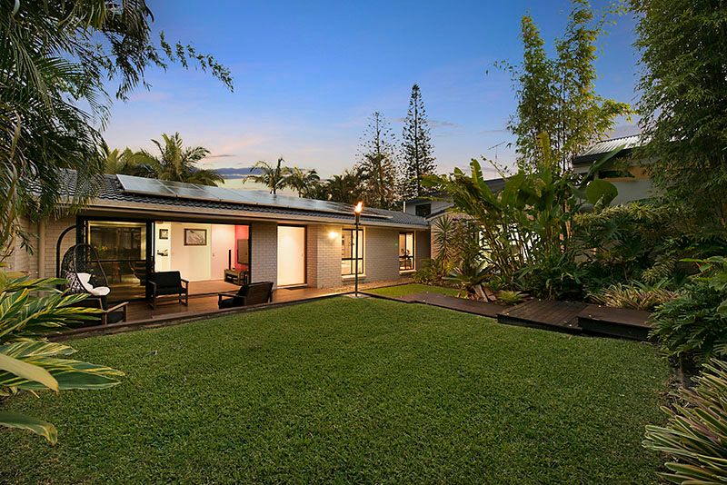 15 Ocean View Avenue, Mooloolaba, QLD 4557
