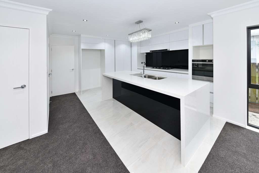 14B Birdwood Avenue photo 4