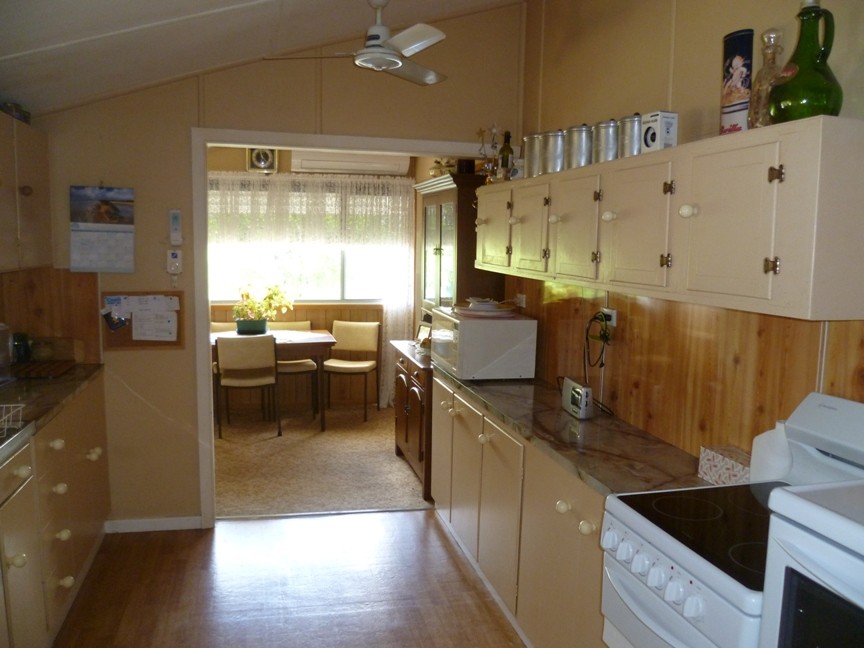 9 Bukkulla Street, Ashford, NSW 2361