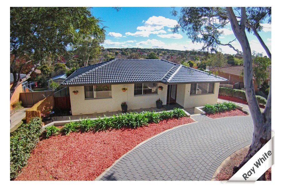138 Chuculba Crescent, Giralang, ACT 2617