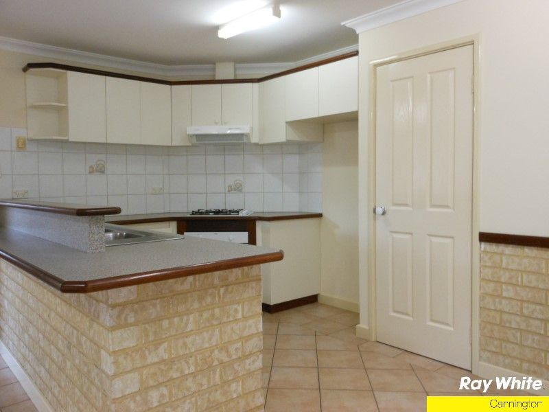 4/56 Crawford Street, East Cannington, WA 6107