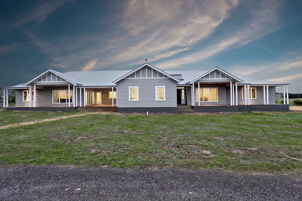 53 Fleurs Lane, BATESFORD, VIC 3213
