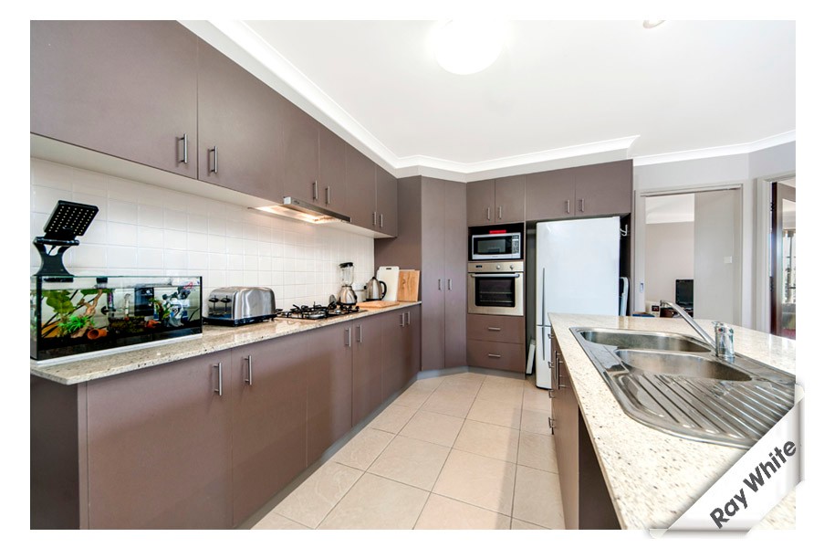 2/20 Splayd Close, Dunlop, ACT 2615