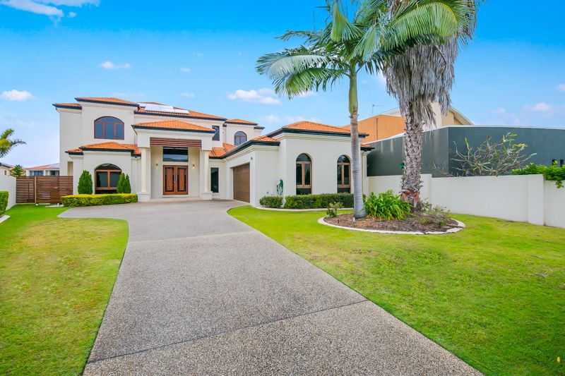 37 The Sovereign Mile, Sovereign Islands QLD 4216