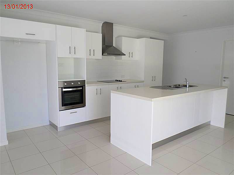 Bellbird Park, QLD 4300