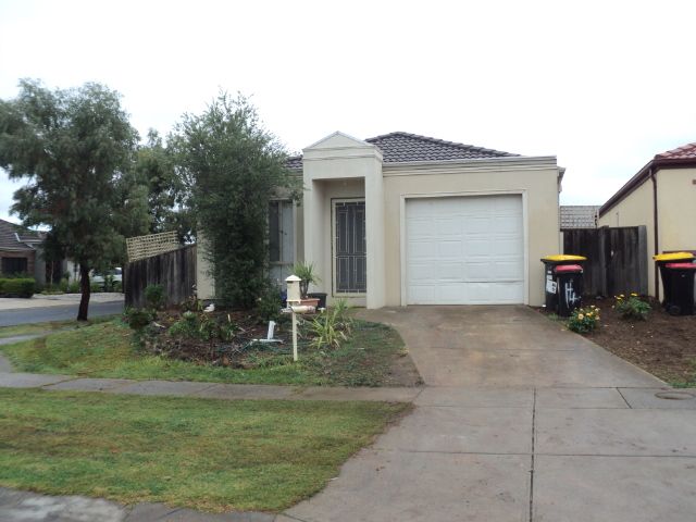 14 Gunsynd Mews, Kurunjang, VIC 3337