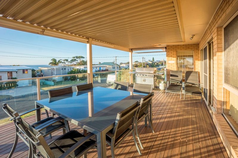 25 Highview Drive, Dolphin Point NSW 2539