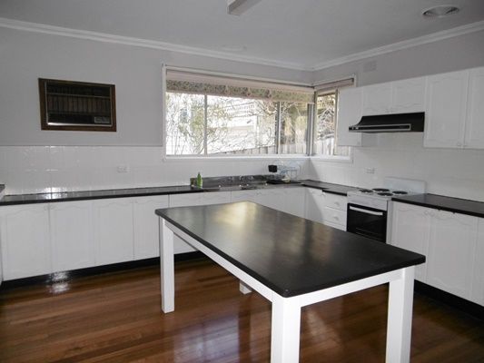 51 Grimshaw Street, Greensborough, VIC 3088