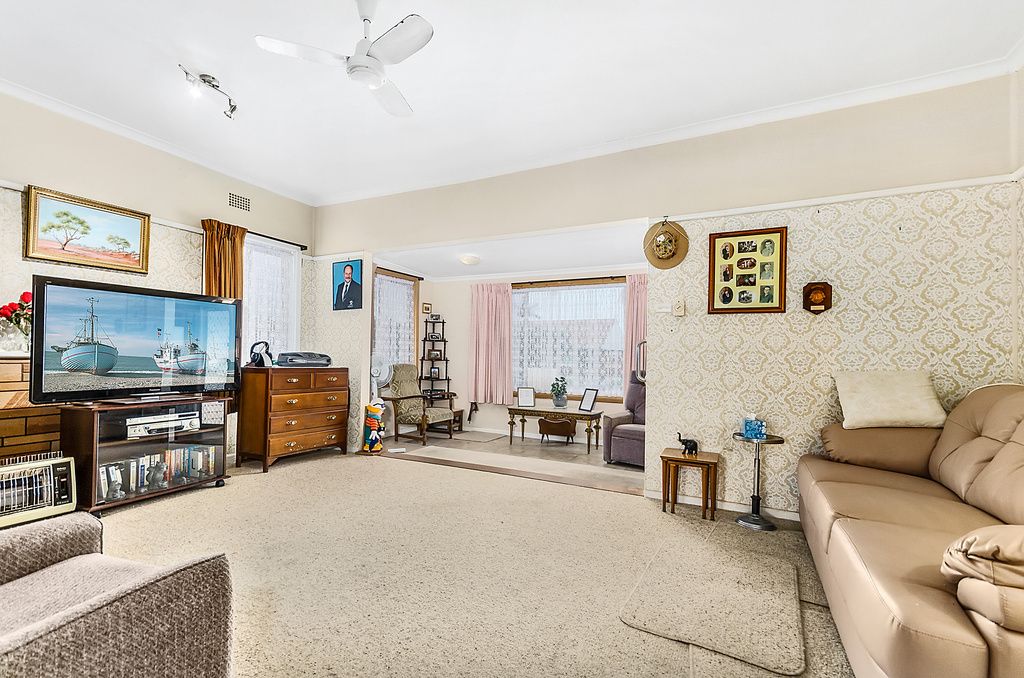 8 Pindari Street, Keiraville, NSW 2500