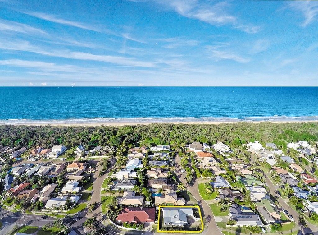 1 Beachcomber Court, Bokarina QLD 4575