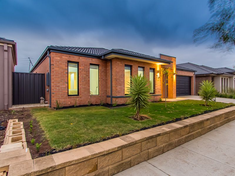 72 Kinglake Drive, Wyndham Vale, VIC 3024