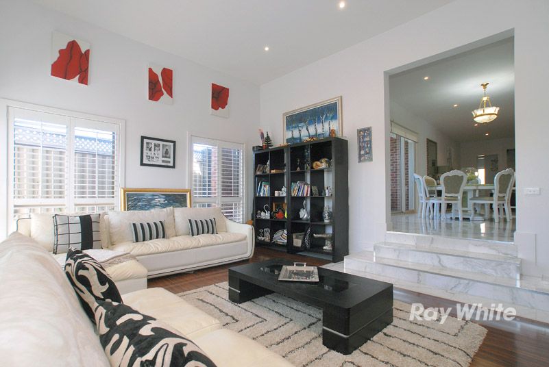 14 Brando Court, ENDEAVOUR HILLS, VIC 3802