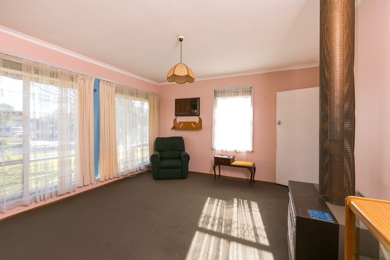 6 Finch Avenue, California Gully, VIC 3556
