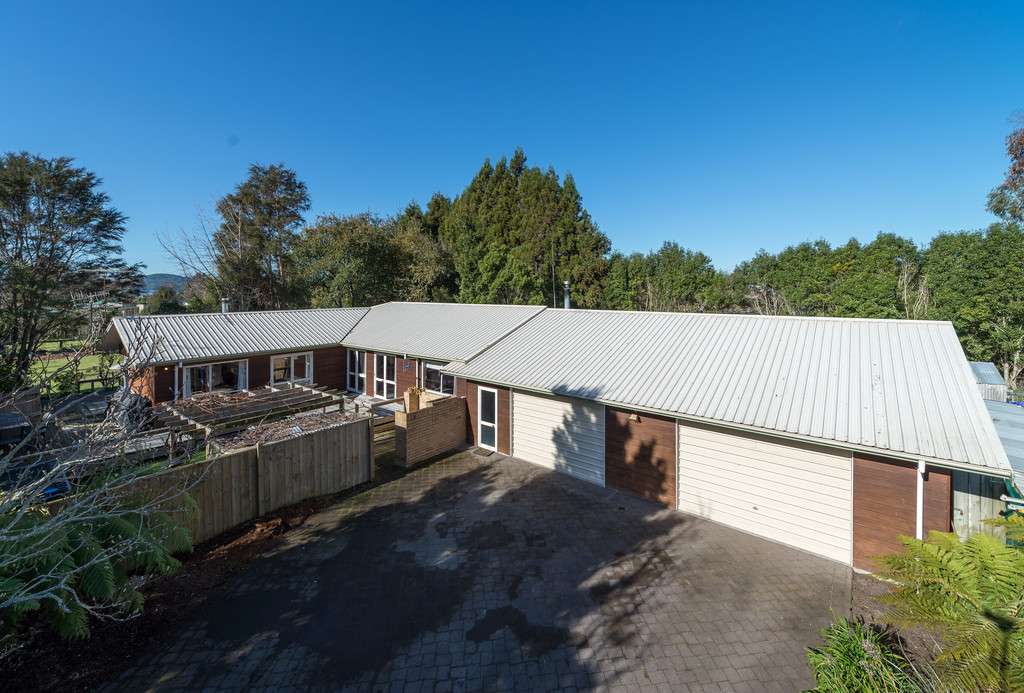 45 Caledonia Road photo 0