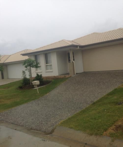 16 Hallvard Crescent, Augustine Heights, QLD 4300