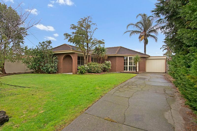 10 Falcon Court, Carrum Downs VIC 3201