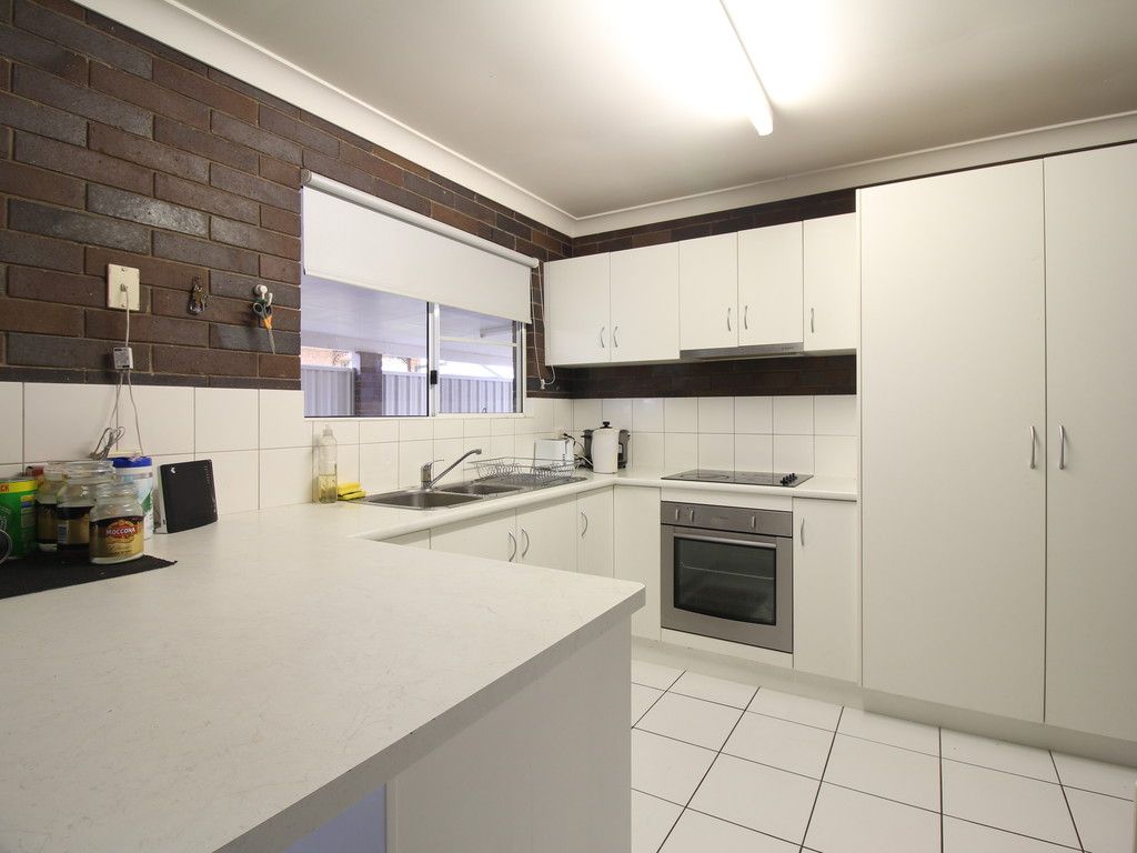 1 Fysh Street, Emerald, QLD 4720